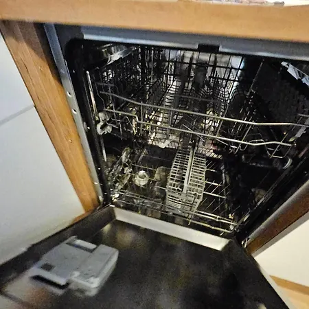 Wohnen Auf Zeit Am Heidensee Sowie Netflix Zugang Und Wlan * Schwerin (Mecklenburg-Vorpommern)